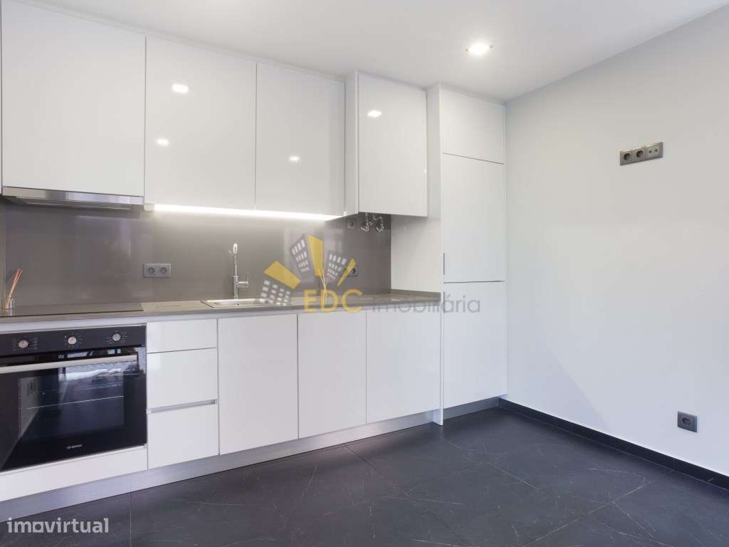 Moradia T2+1 | Localizada em São Domingos de Rana | Não perca a opo...-13
