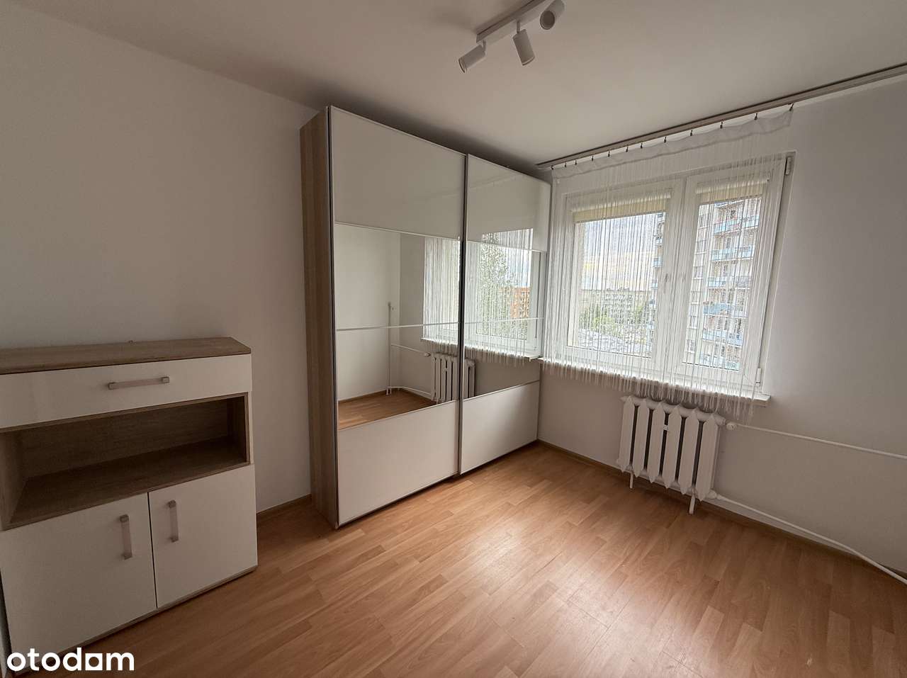 Komfortowe mieszkanie w sypialni Częstochowy - 3 pokoje + piwnica. - Pełny obrazek: 3/11