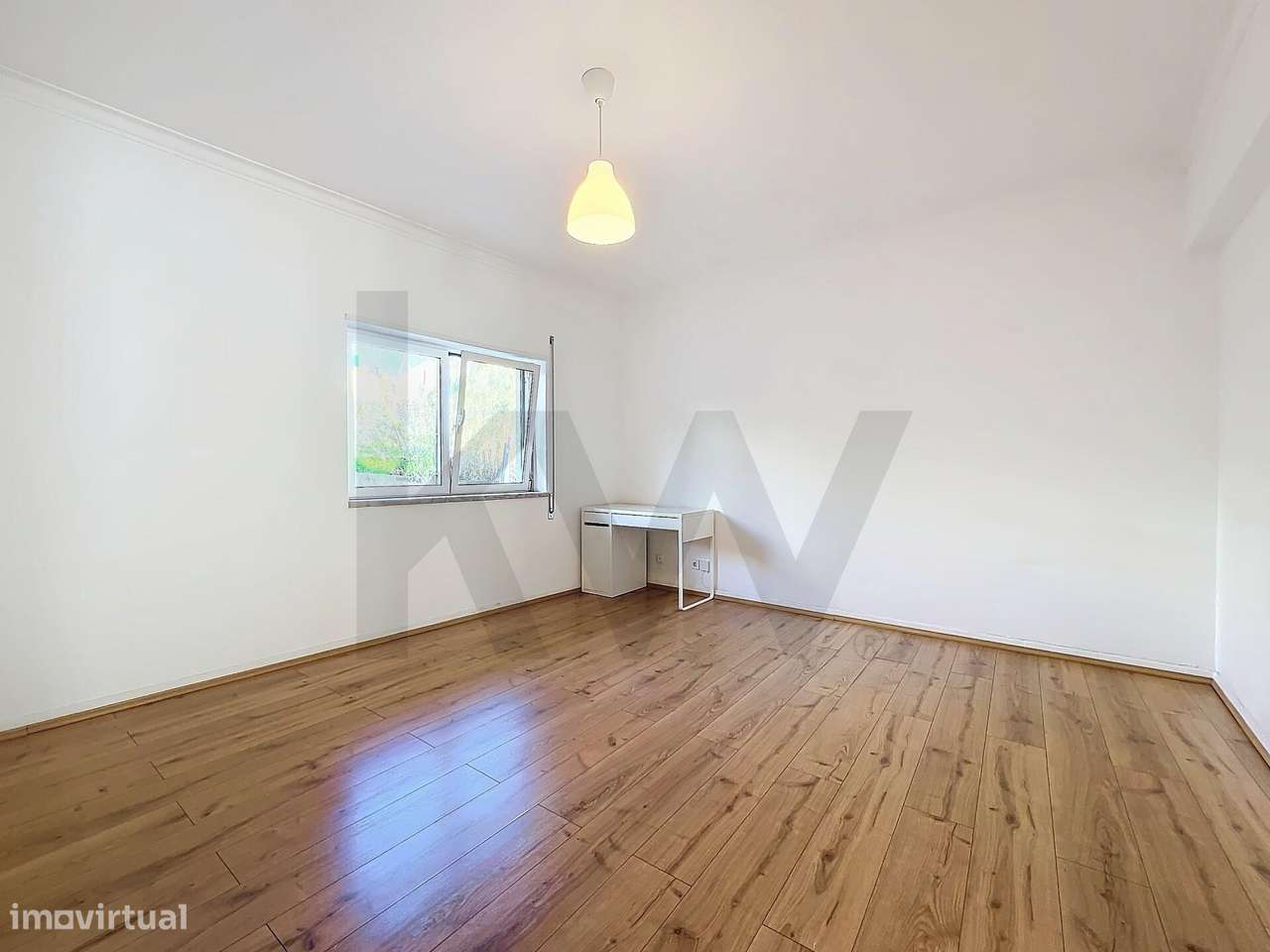 ARRENDA T2 REMODELADO - Varanda e Ar Condicionado - Alverca - Bom Suce - Grande imagem: 5/24