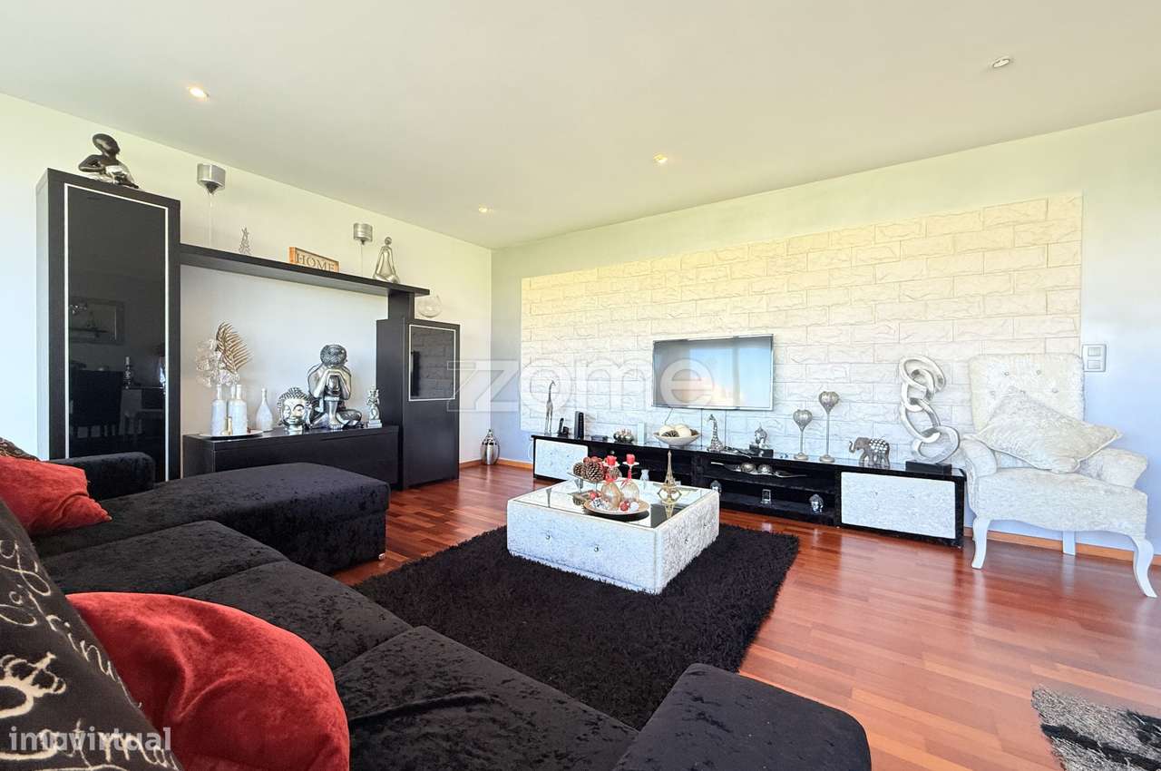 Apartamento T3 em Condomínio Fechado- Vilar do Pinheiro, Vila do Co... - Grande imagem: 3/35