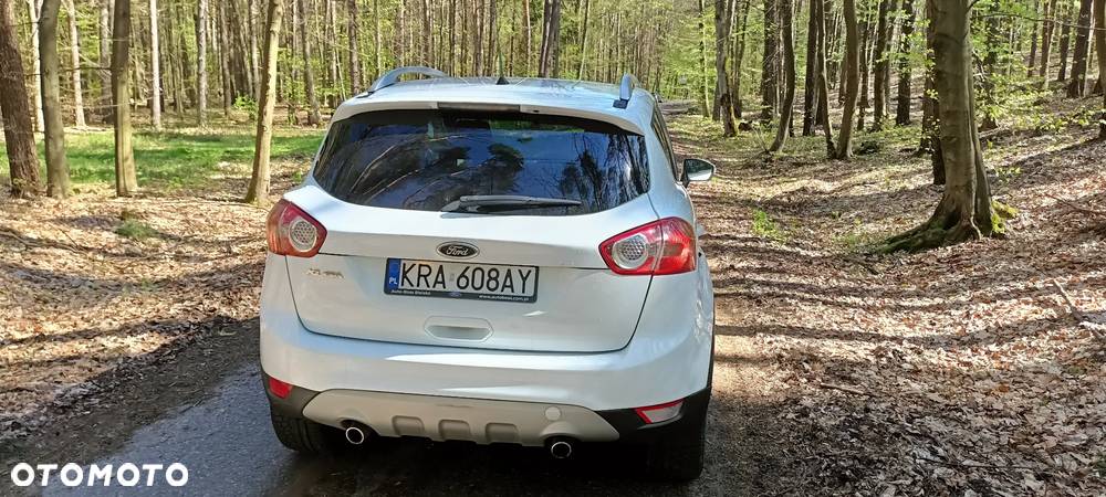 Ford Kuga - 4