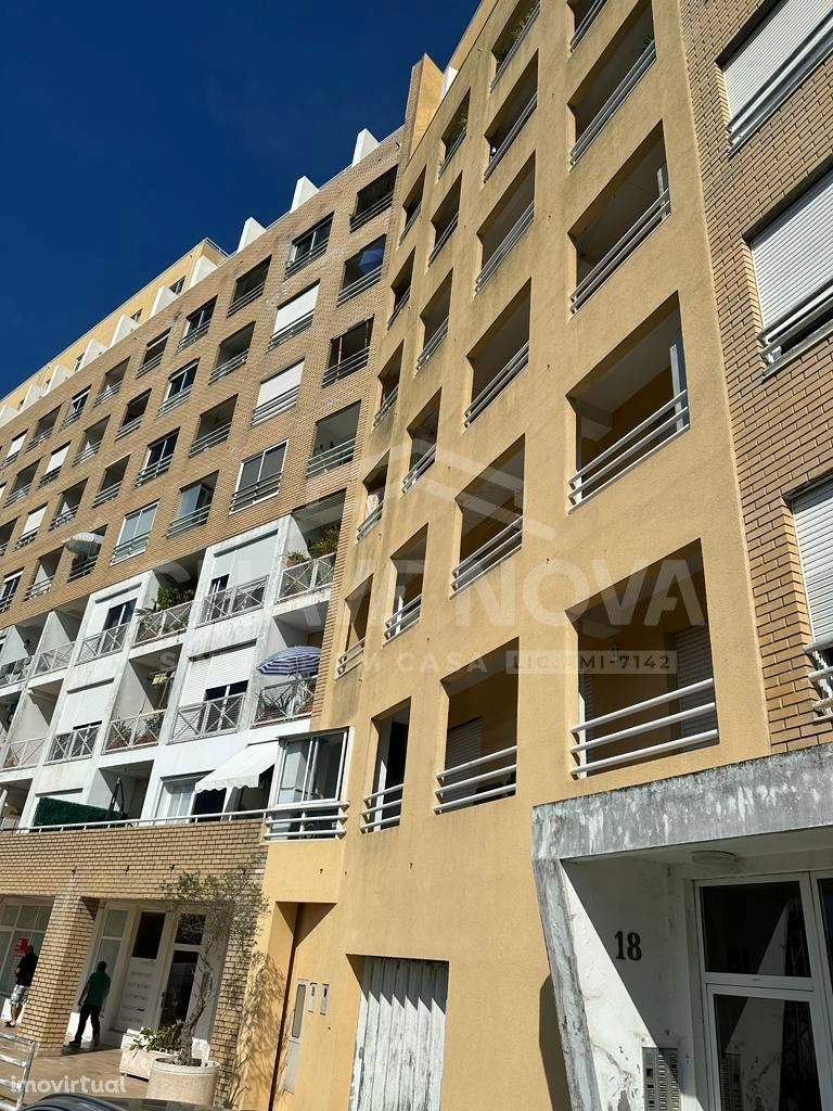 Apartamento, T2 localizado Junto ao Freixo, Próximo a Marina