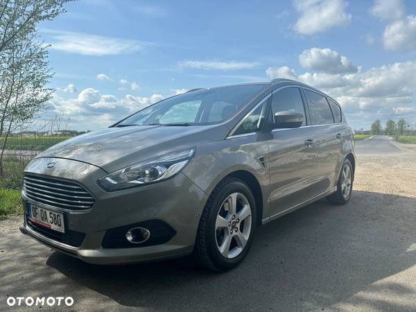 Ford S-Max 2.0 TDCi Titanium - 1