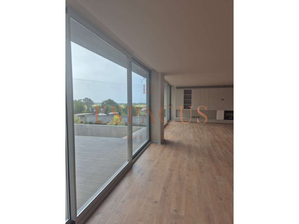 Moradia T3 em Afife Com Vista Mar-6