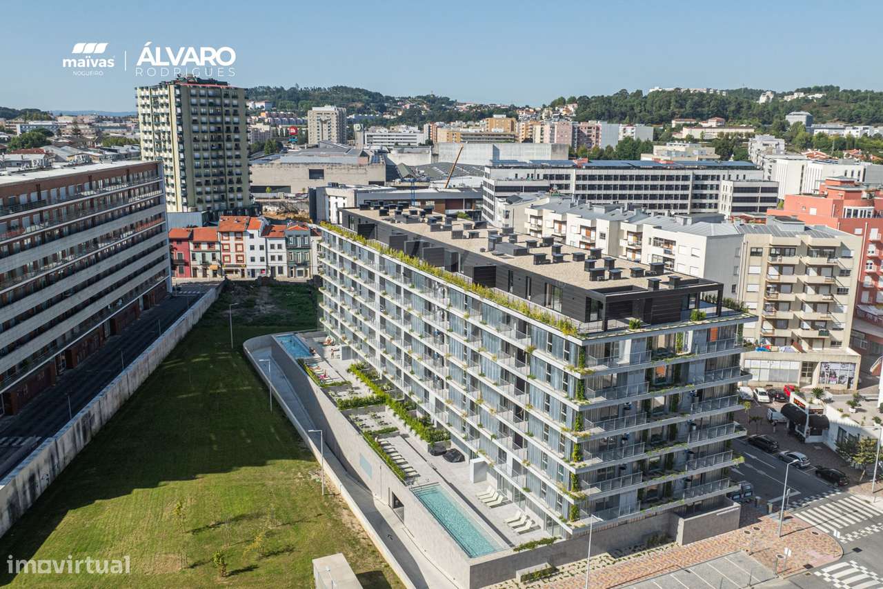 Apartamento T1 | Condomínio Privado com Piscina e Ginásio-0