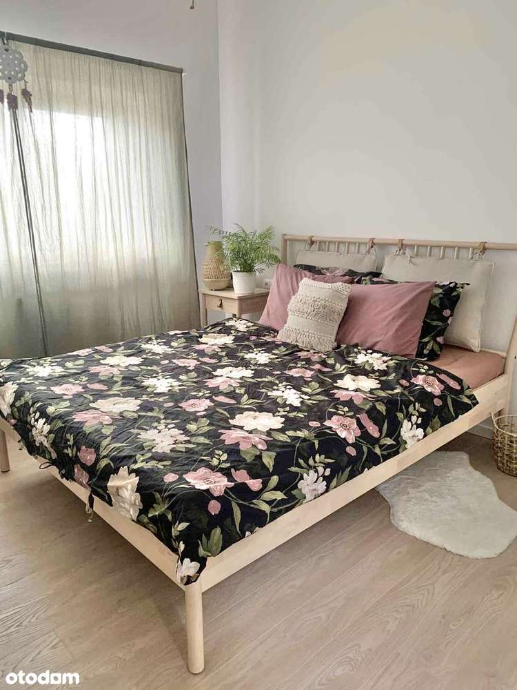 Połowa domu z tarasem i ogrodem + miejsce w garażu - Pełny obrazek: 4/8