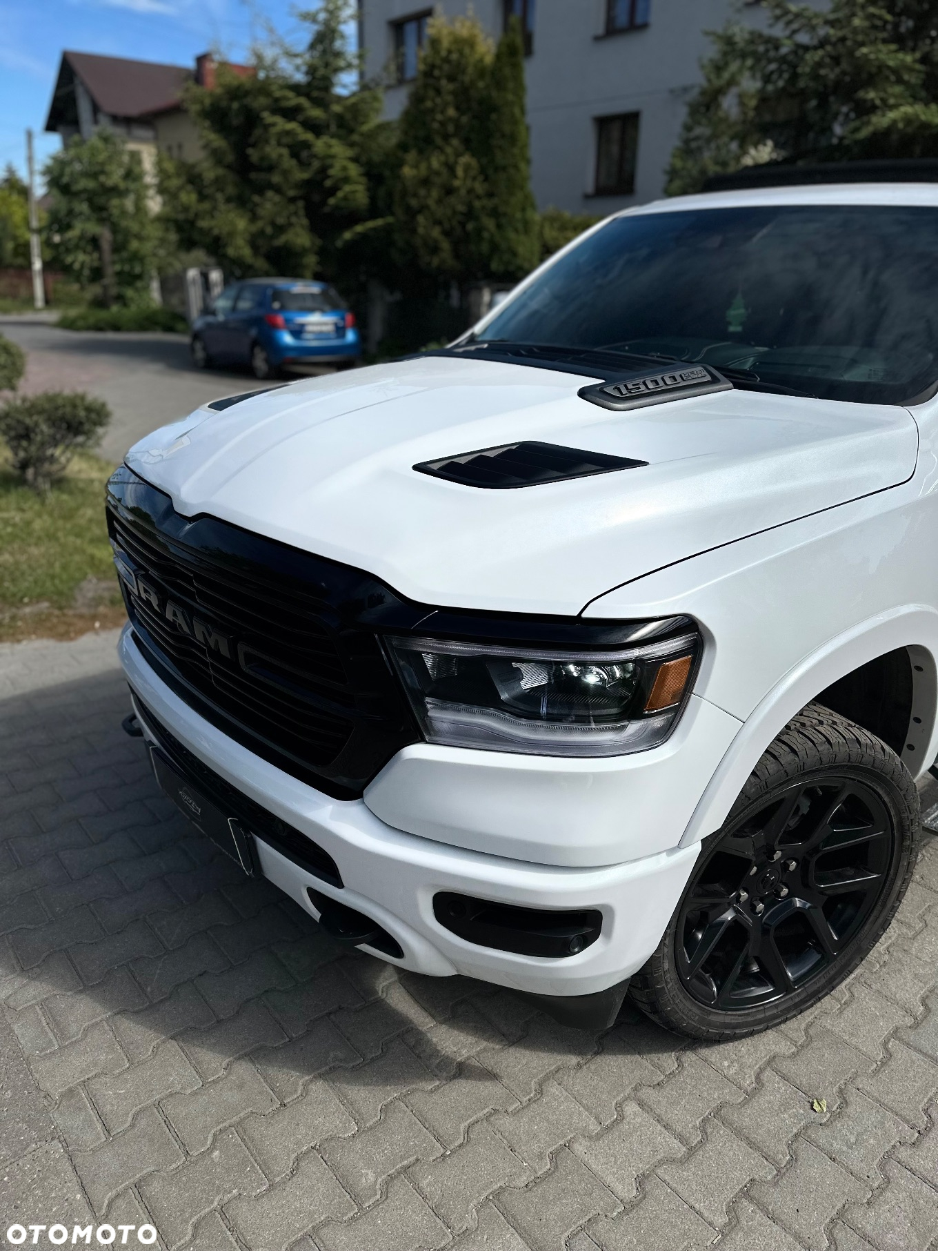 RAM 1500 - 10