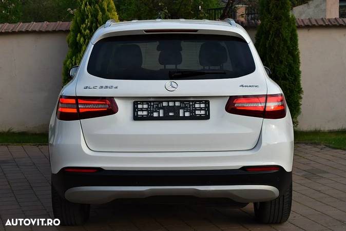 Mercedes-Benz GLC 220 d 4Matic 9G-TRONIC Exclusive - 10