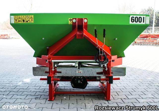 Rozsiewacz Strumyk TYTAN 600L 800L 1000L 1200L 1400L 1600L - 6