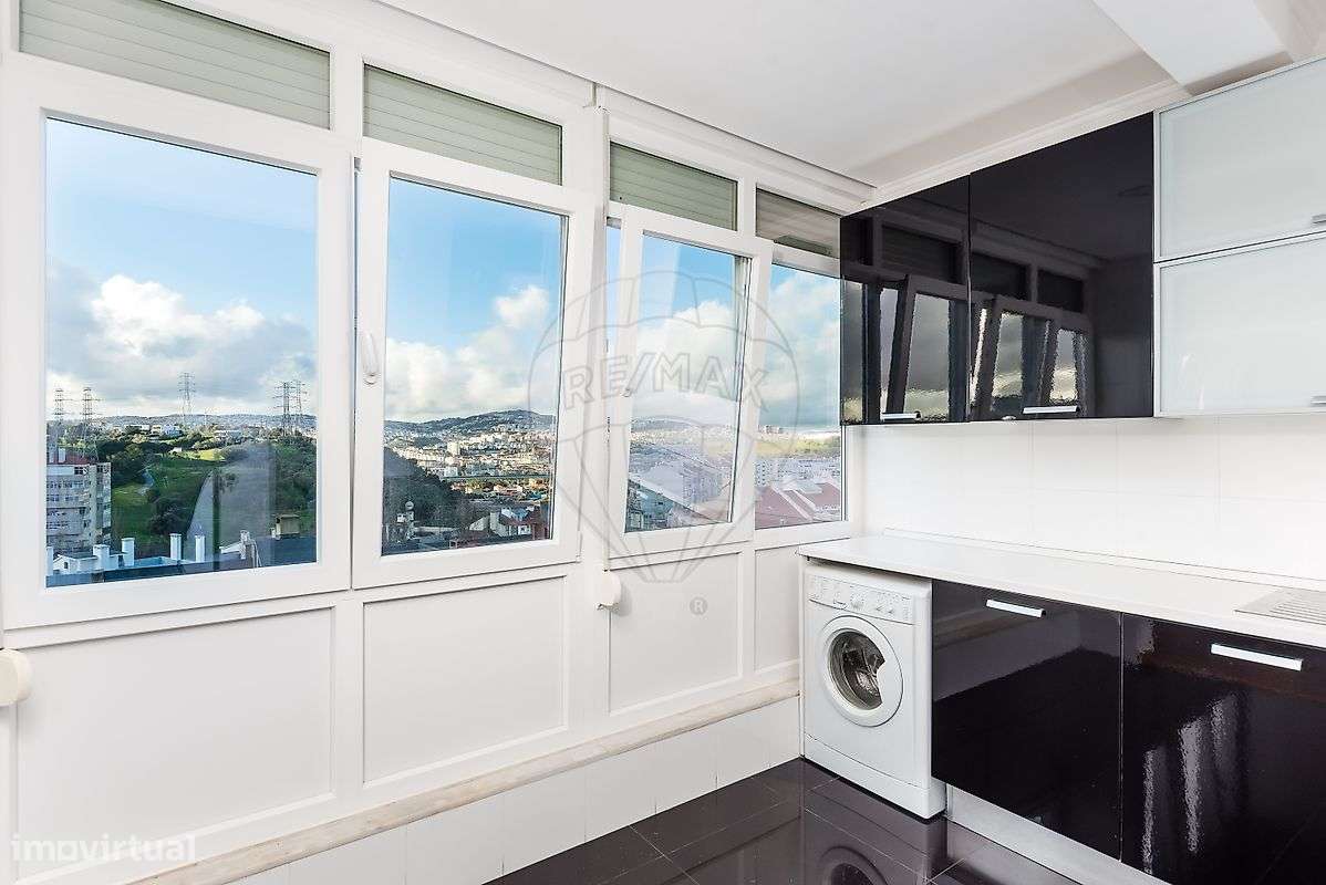 Apartamento T2 para arrendamento - Grande imagem: 2/22