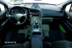 Peugeot 3008 1.2 PureTech Allure - 5