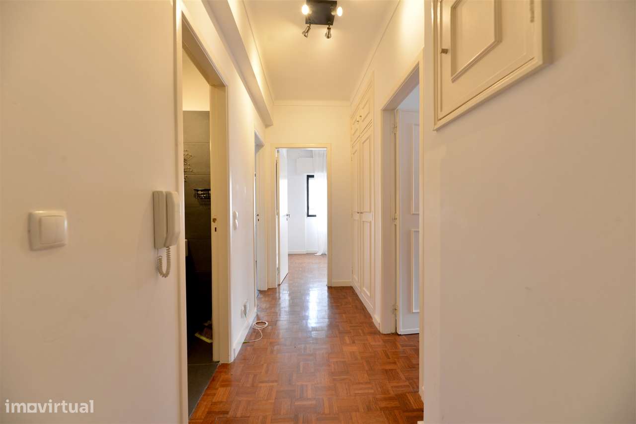 Apartamento T1 +1 para arrendar na Quinta Do Barão - Grande imagem: 5/30