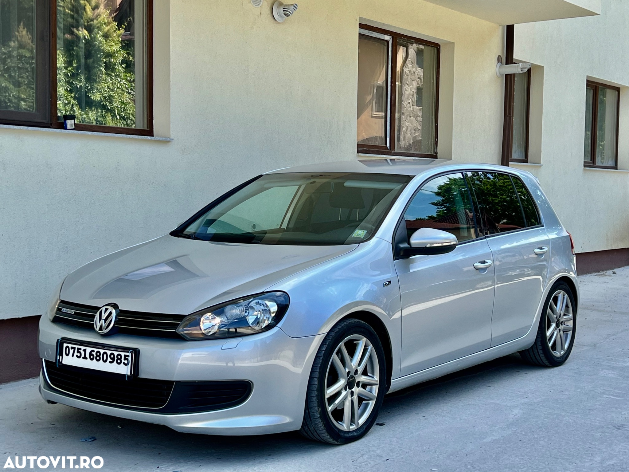 Volkswagen Golf 1.6 TDI DPF BlueMotion Technology Trendline - 20