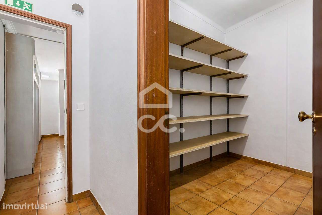 Espaço Comercial c/ 50 m² na Vila Lusitano, em Évora-4
