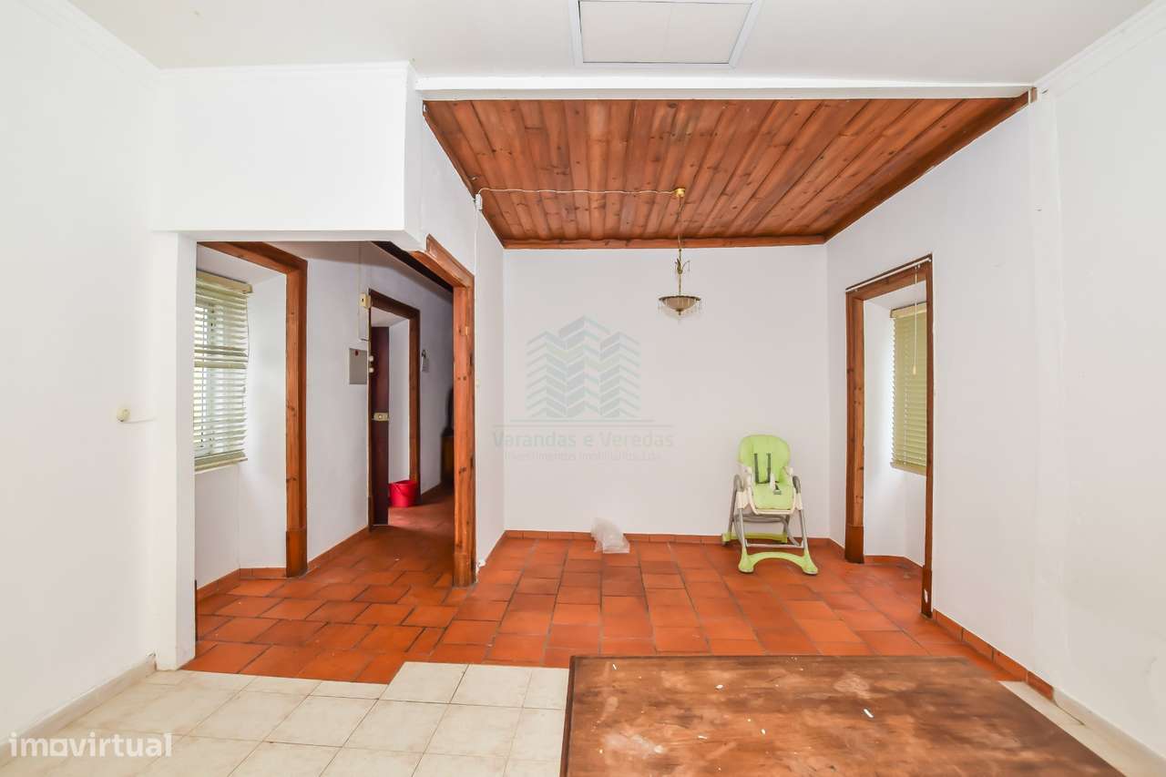 Moradia T3 com Garagem e Poço em Alcorochel, Torres Novas - Grande imagem: 4/21