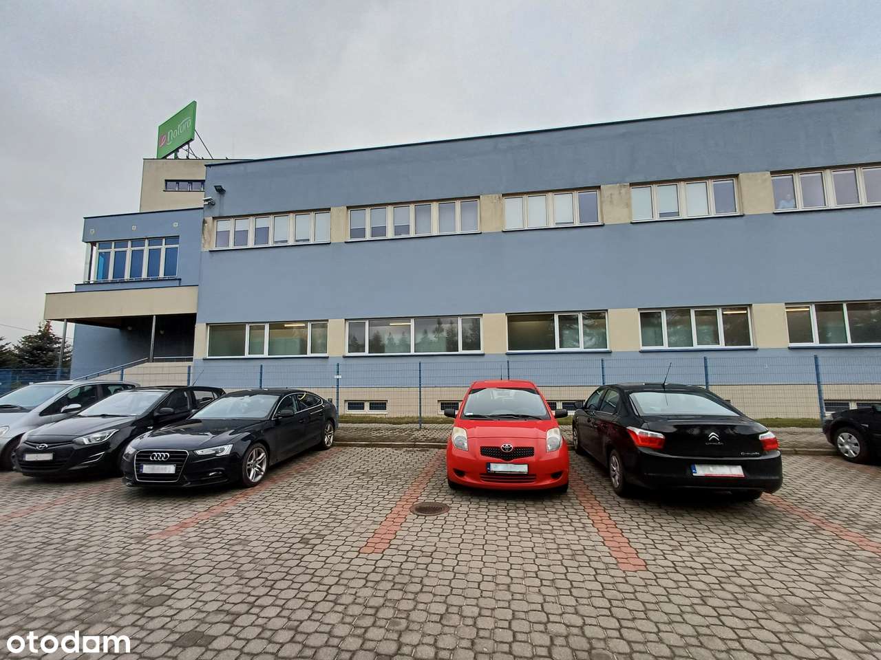 Błonie – teren inwestycyjny z halą i biurem, cena do negocjacji!-16