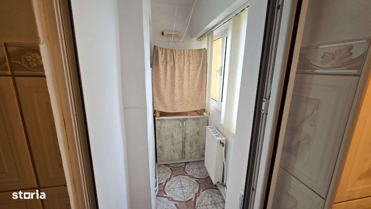 Ofer spre închiriere garsoniera zona centrala - Imagine principală: 2/5