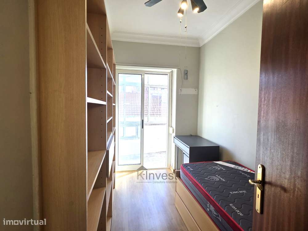 Apartamento T2 convertido em T3, Dafundo , Oeiras-15