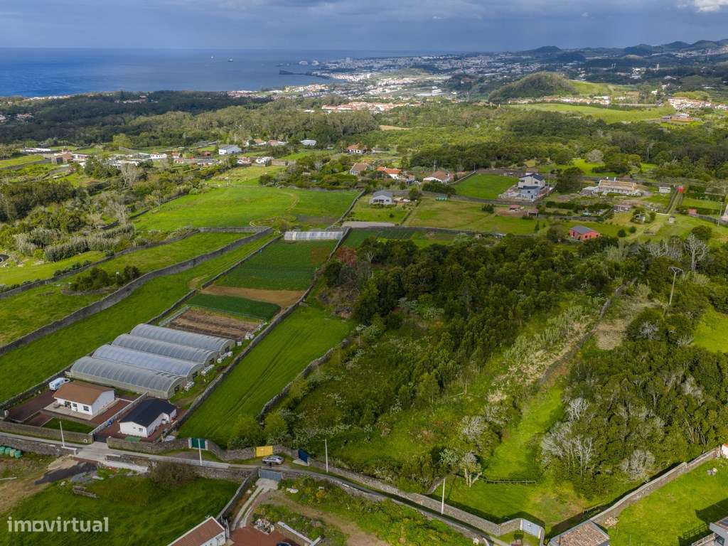 Casas do Portão Amarelo: Exclusividade e Design de Autor em São Miguel-25