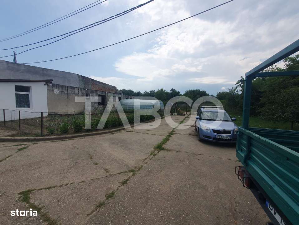 Hala industriala 906 mp + teren liber 4379 mp - Imagine principală: 3/5