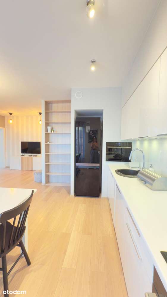 Apartament z miejscem postojowym - ul. Karolewska-4