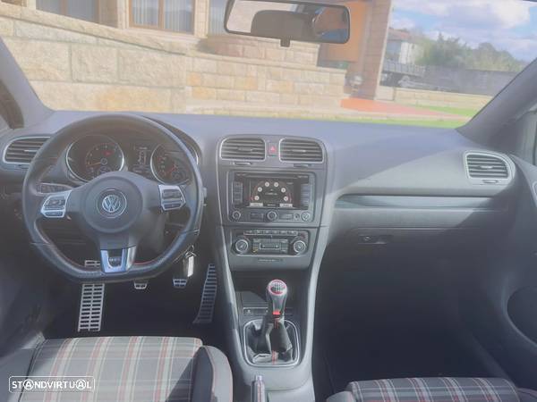 VW Golf 2.0 TSi GTI - 9