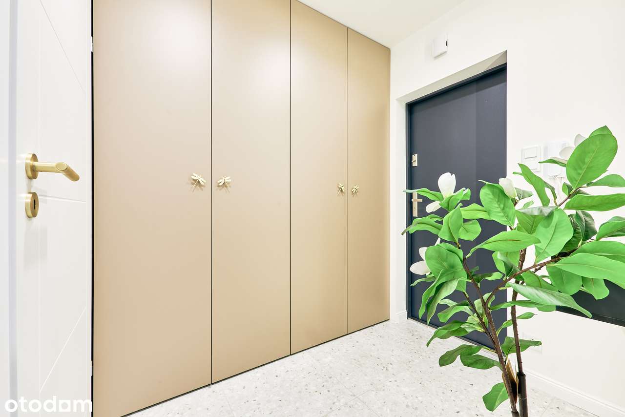 Mieszkanie 4-pokojowe PO GENERALNYM REMONCIE winda,  miejsce postojowe-18