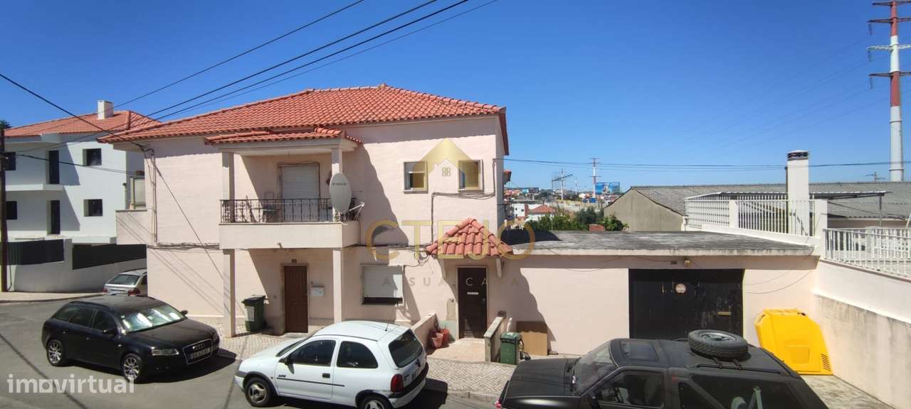 Moradia T6 Portela da Azoia + BOX-5