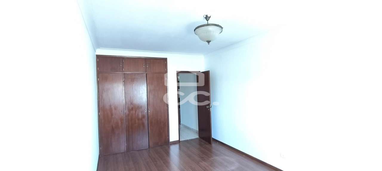 Apartamento T2 em Benavente com cozinha equipada-5