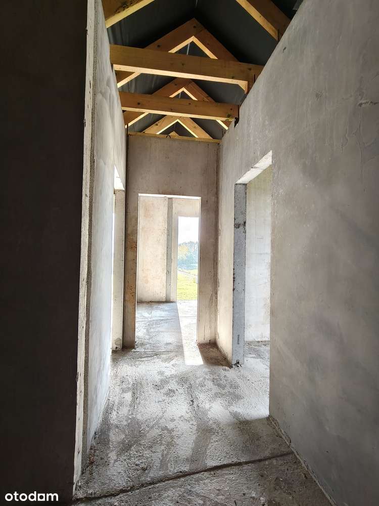 Nowoczesny dom w stanie surowym  z garażem w spokojnej okolicy-15