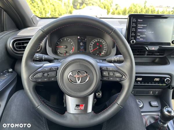 Toyota Yaris GR 1.6 Dynamic - 11