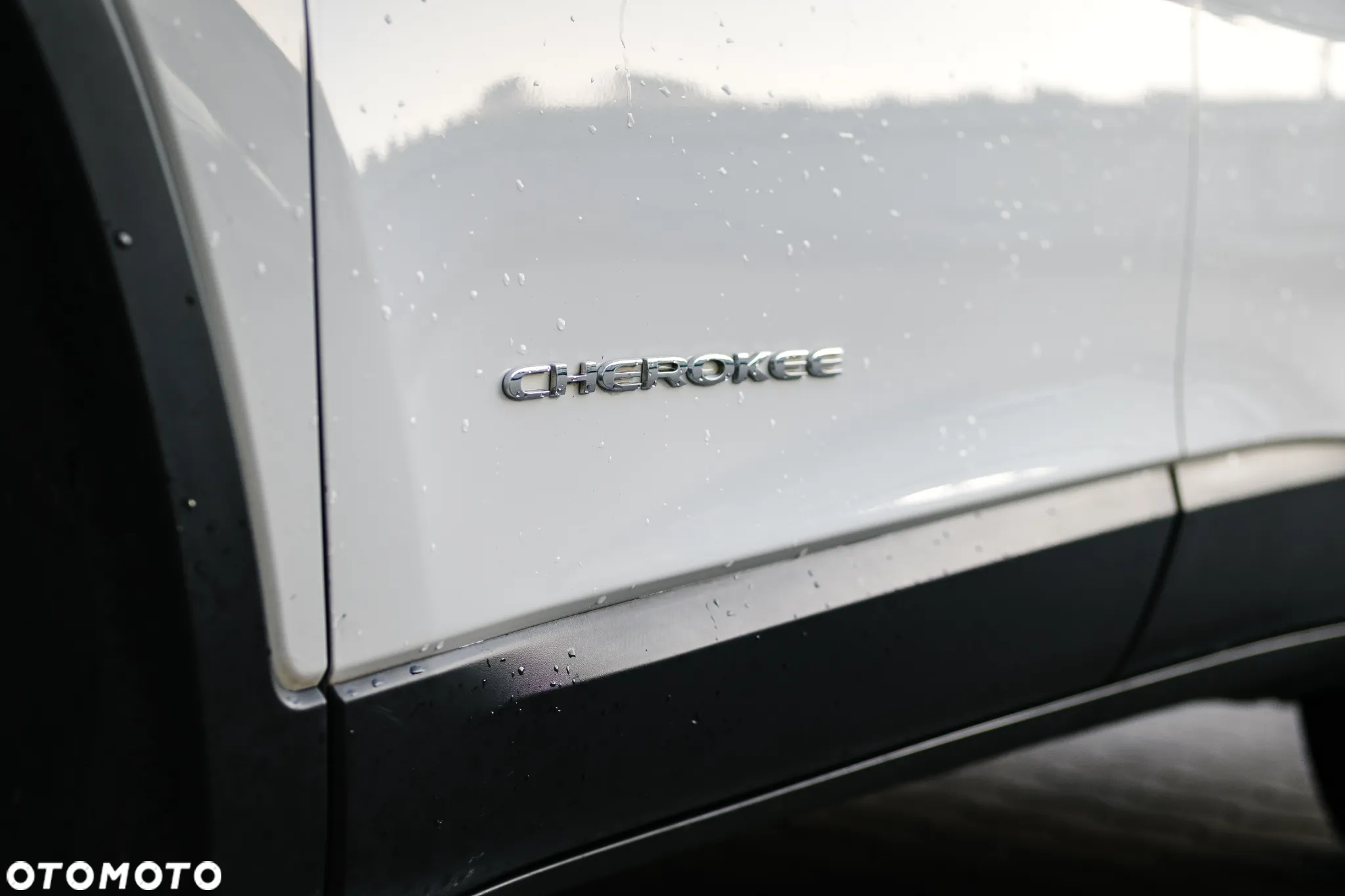 Jeep Cherokee - 14