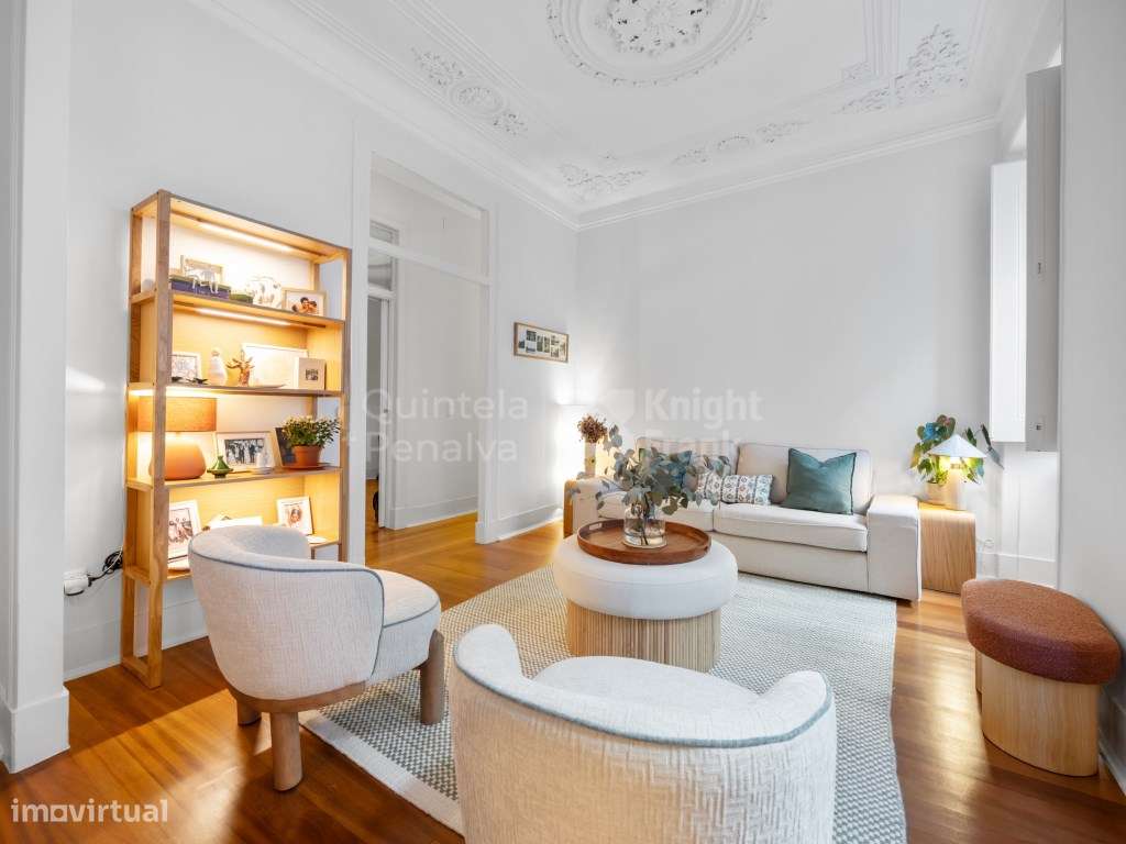Apartamento T3 totalmente remodelado, São Bento, Lisboa - Grande imagem: 4/24