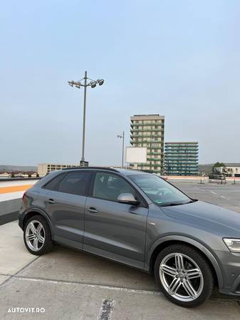 Audi Q3 2.0 TDI quattro - 3