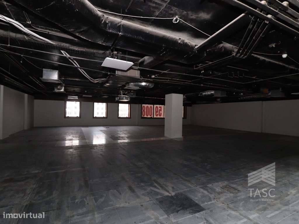 Escritório na Avenida da Liberdade - Grande imagem: 5/27