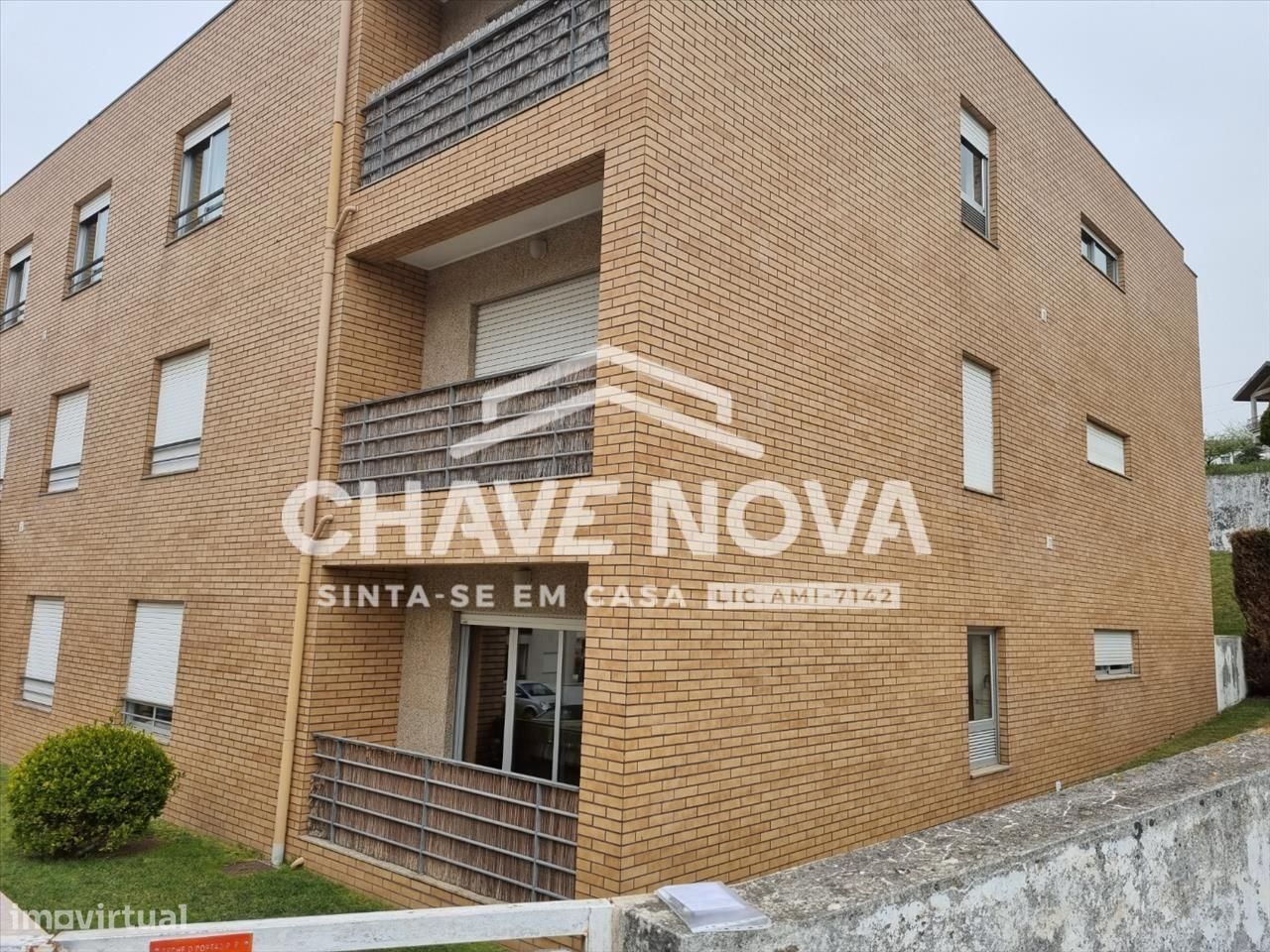 Apartamento T2 em Valbom