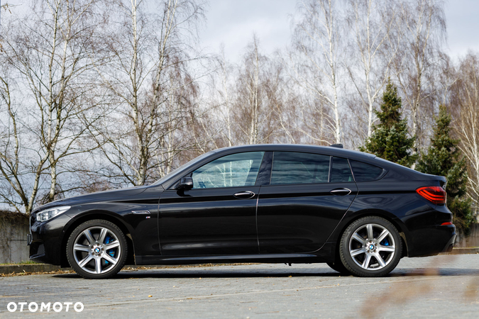 BMW 5GT 550i xDrive Gran Turismo - 5