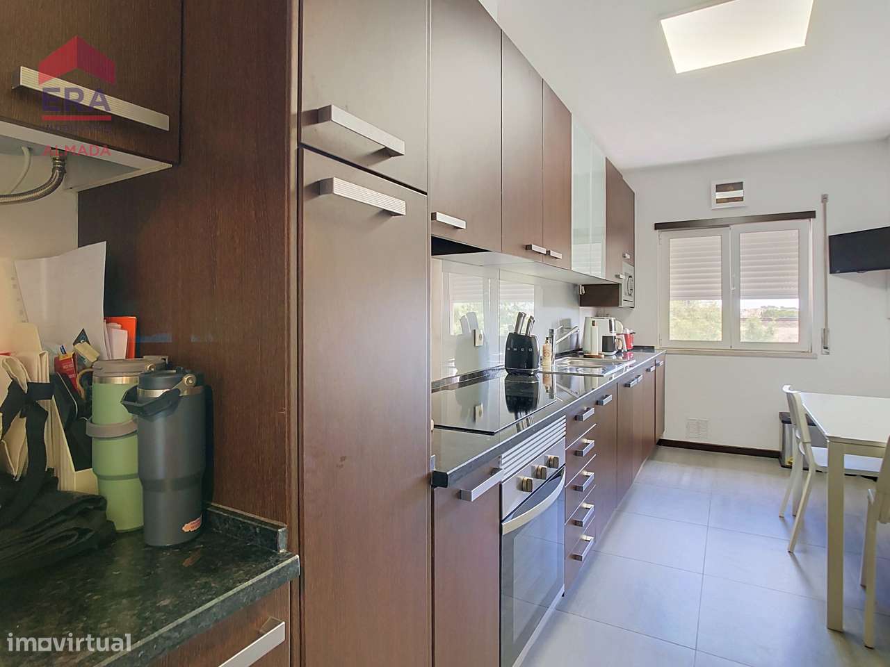 Apartamento T3 com arrecadação-  Vale Flores-12
