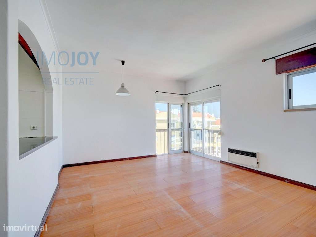 Apartamento T1 junto à Estação de Carcavelos - Grande imagem: 4/24
