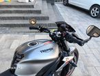 Triumph Street Triple - 20