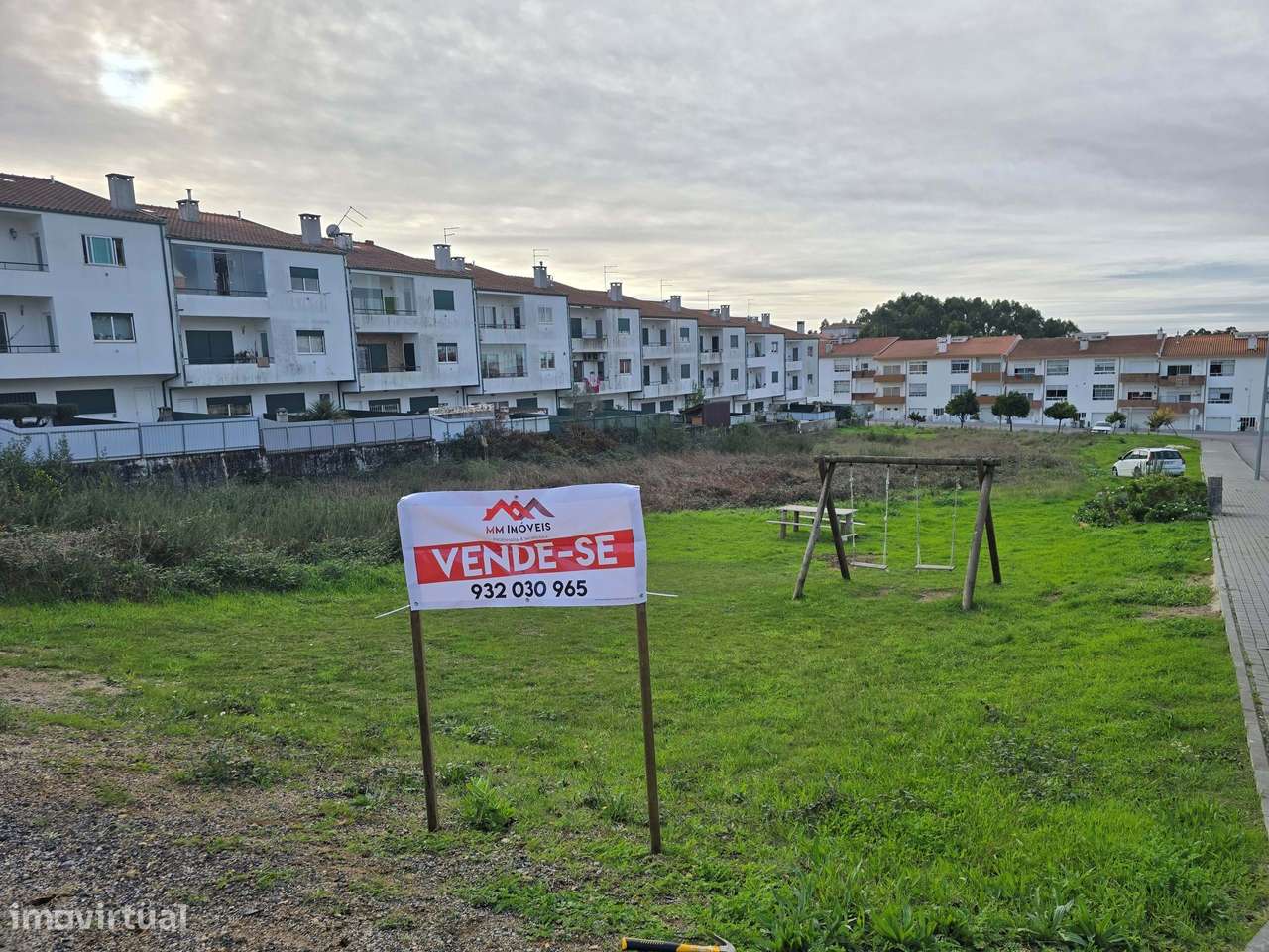 Terreno de Construção - Grande imagem: 2/4