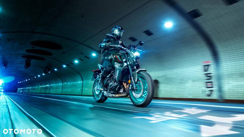 Yamaha MT - 5