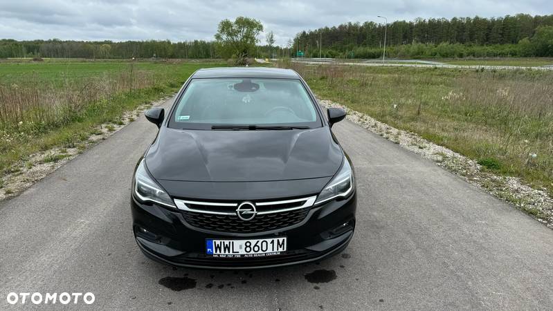 Opel Astra V 1.6 CDTI Dynamic S&S - 2