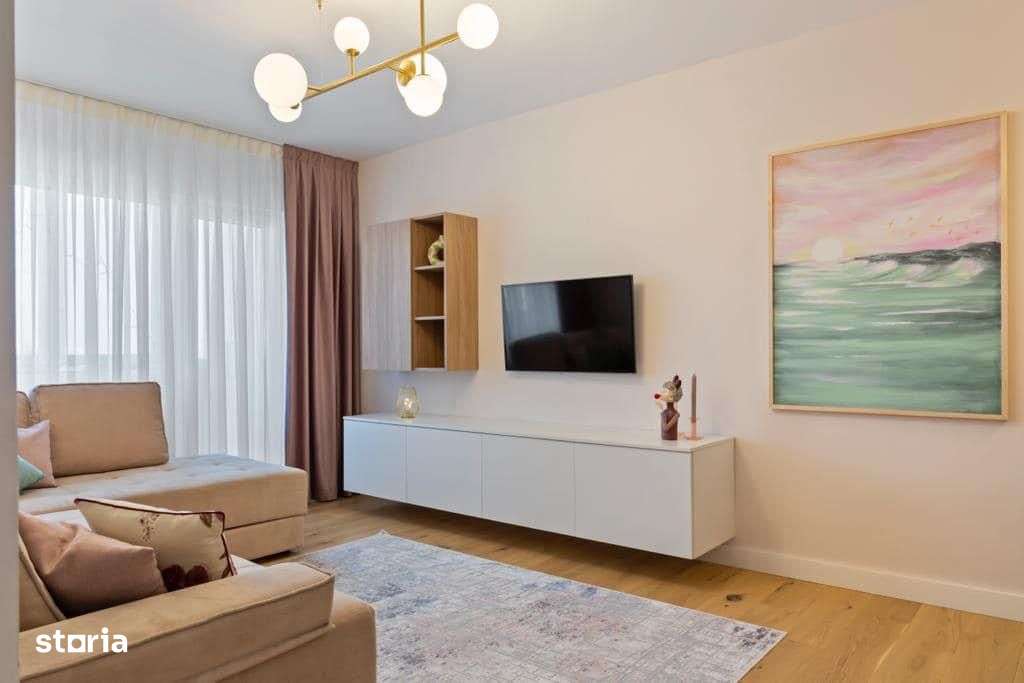 3 camere decomandat Acces Militari Uverturii