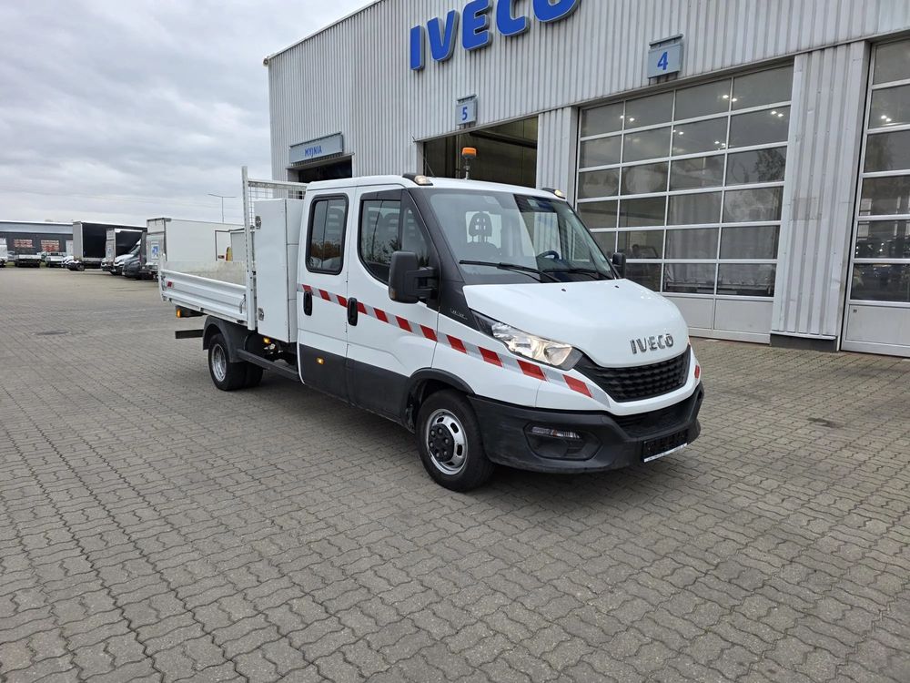 Iveco 35C14 Wywrotka Doka Brygadówka Wzmocniona Skrzynka Narzędziowa Dealer Iveco HDS ŻURAW 129 900 netto 50C15 50C18 50C16 35C16
