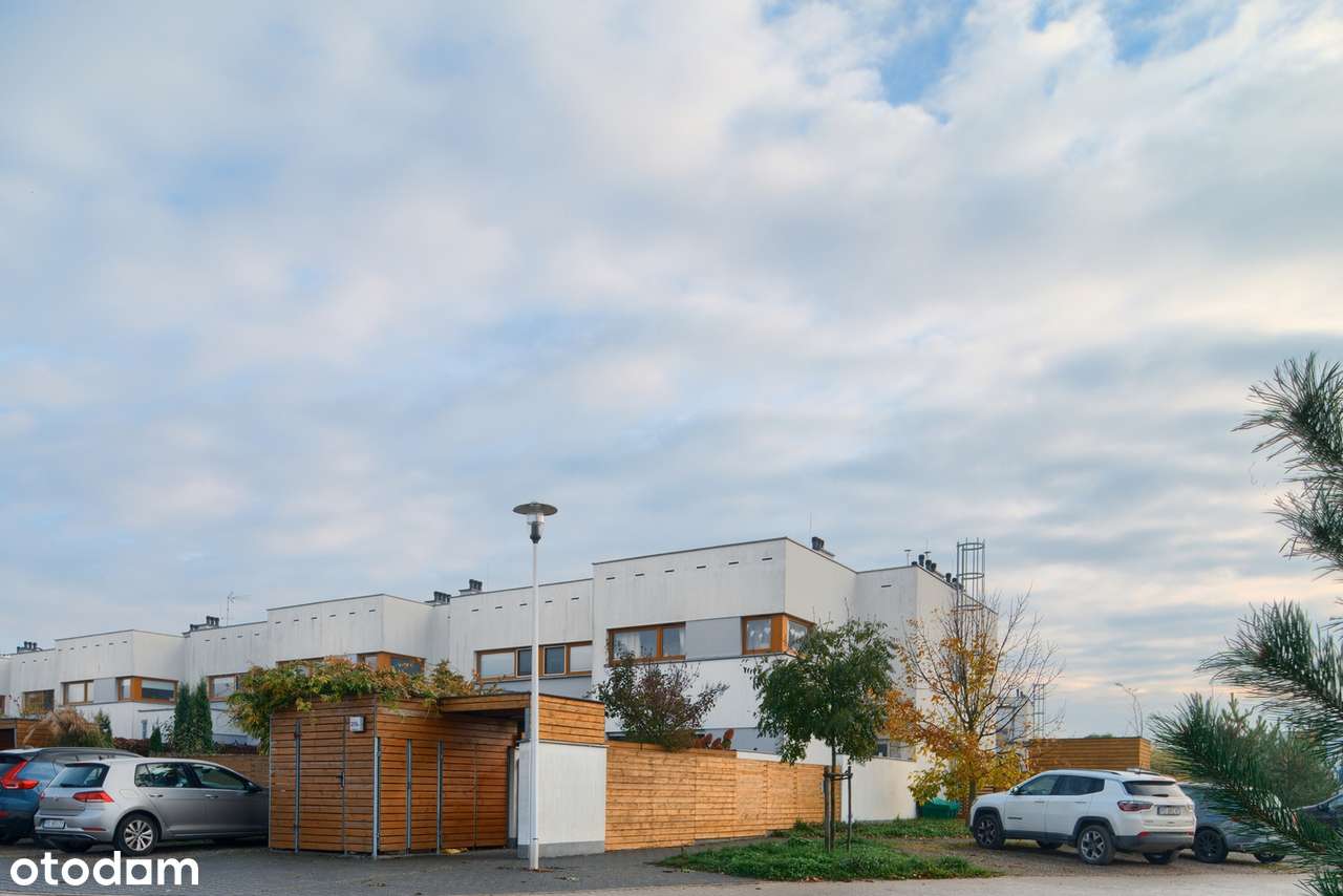 Skrajny szereg-duży ogród-3 pokoje z możliwością 4 pokoi-pod lasem-18