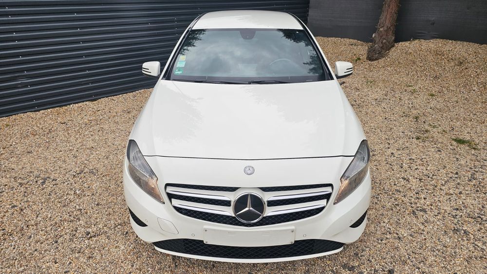 Mercedes-Benz A W176 (2012-) 180 (BlueEFFICIENCY) 2013