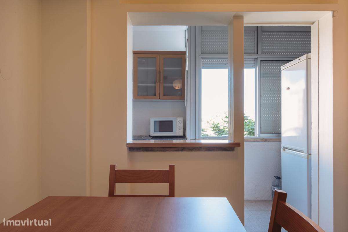 Apartamento com 1 quartos - localizado em Paço de Arcos Lisbon - Grande imagem: 4/10