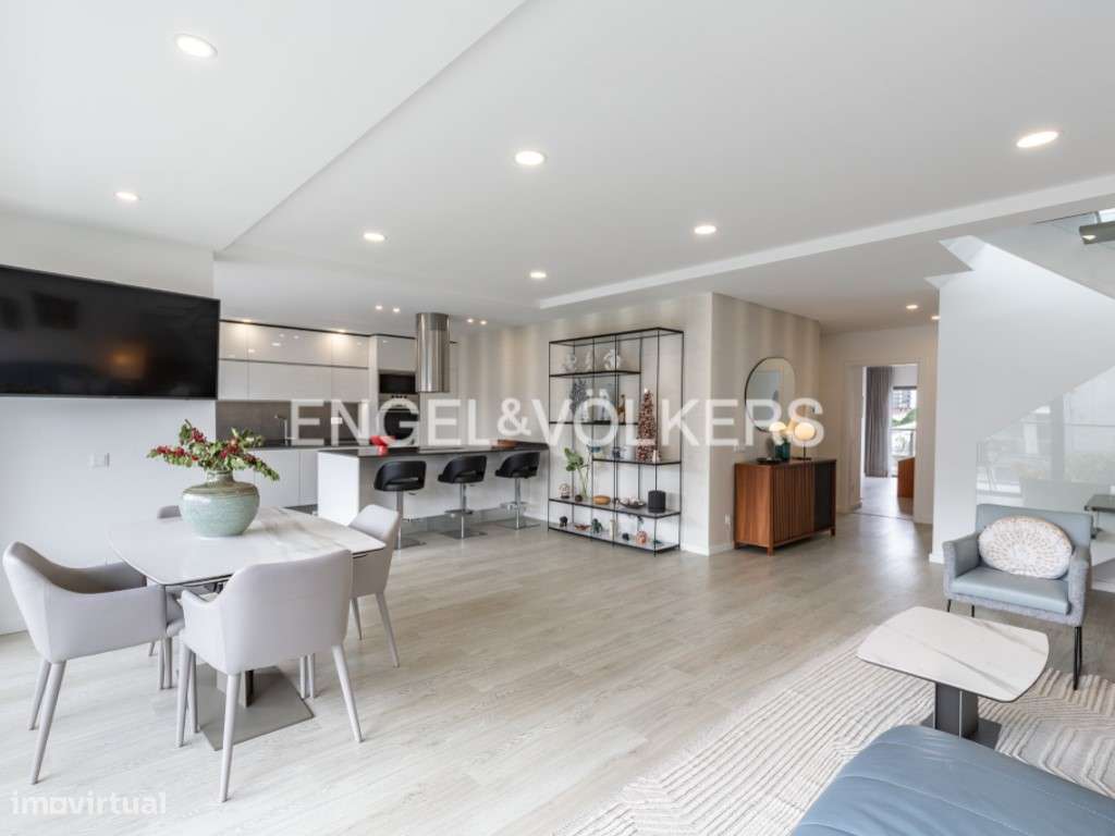 Magnífica Penthouse T3 na Charneca de Caparica - Grande imagem: 4/37