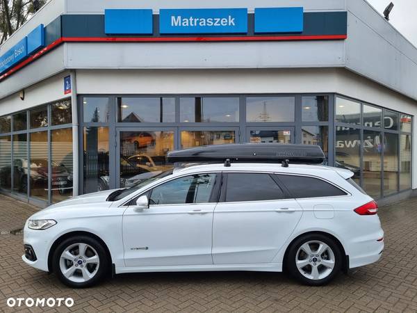 Ford Mondeo 2.0 Hybrid Titanium - 2